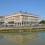 Adonis Bayonne Hotel 3*