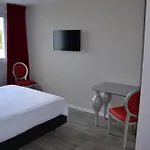 Hotel Adonis Bayonne 3*