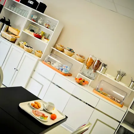 Hotel Adonis Bayonne Lahonce