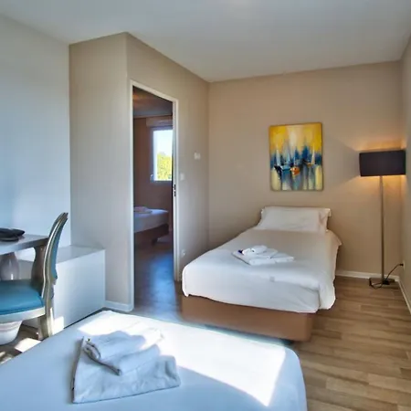 Adonis Bayonne 3* Lahonce