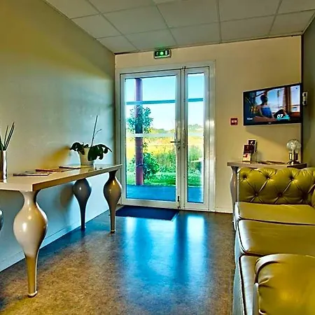 Hotel Adonis