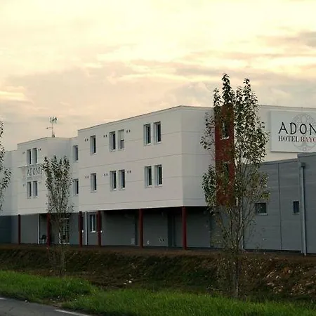 Adonis 3*