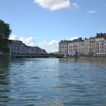 Adonis Bayonne Hotel Lahonce