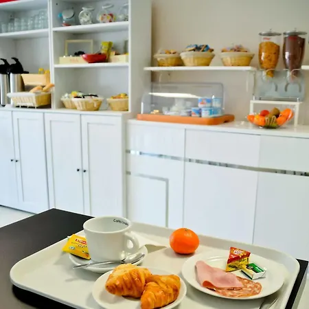 Adonis Bayonne 3* Lahonce