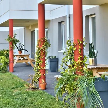 Adonis Bayonne Lahonce