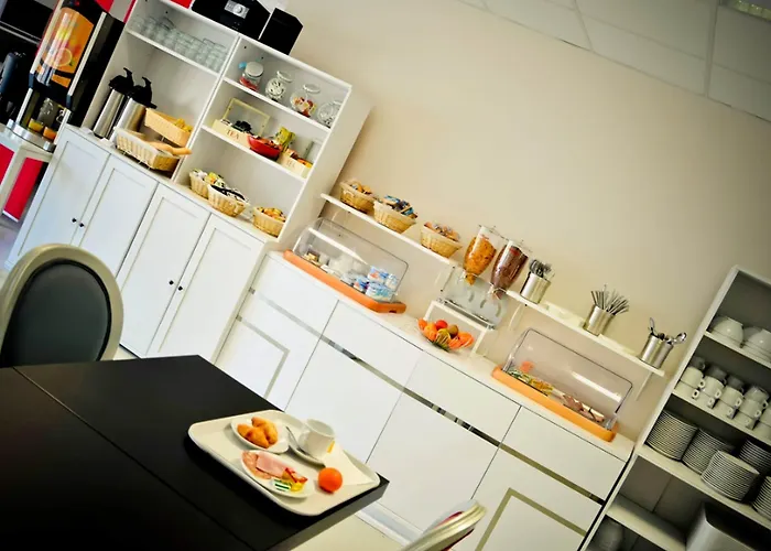 Hotel Adonis Bayonne Lahonce