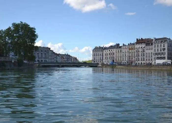 Adonis Bayonne Hotel Lahonce